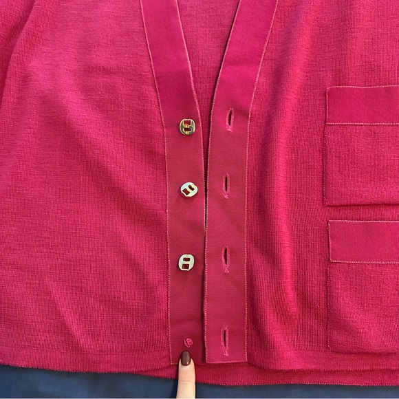 Vintage Salvatore Ferragamo Fuchsia Wool Cardigan Size Small - Picture 5 of 8